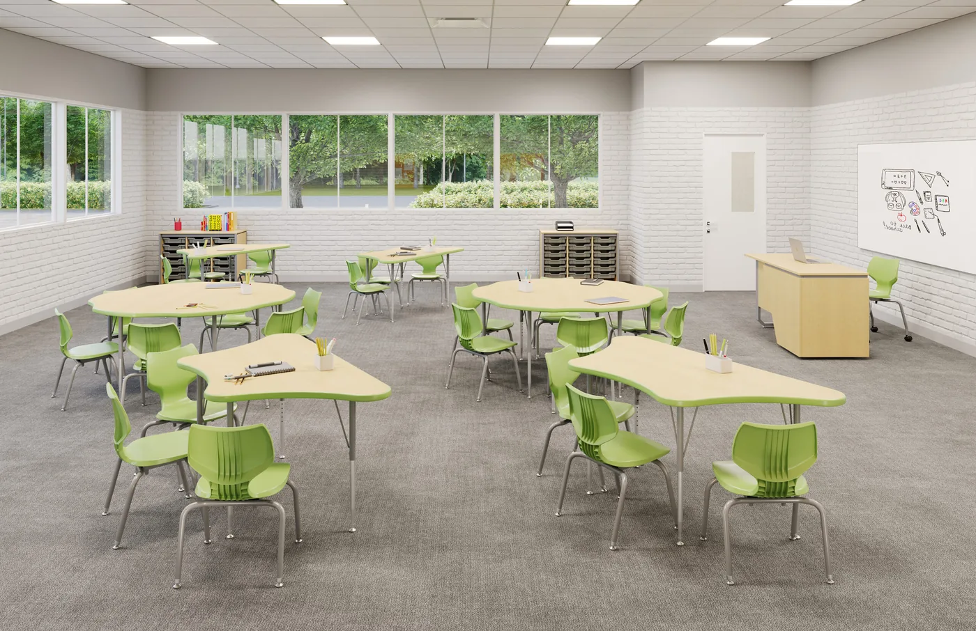 Aula de primaria con mesas de actividades Foresight