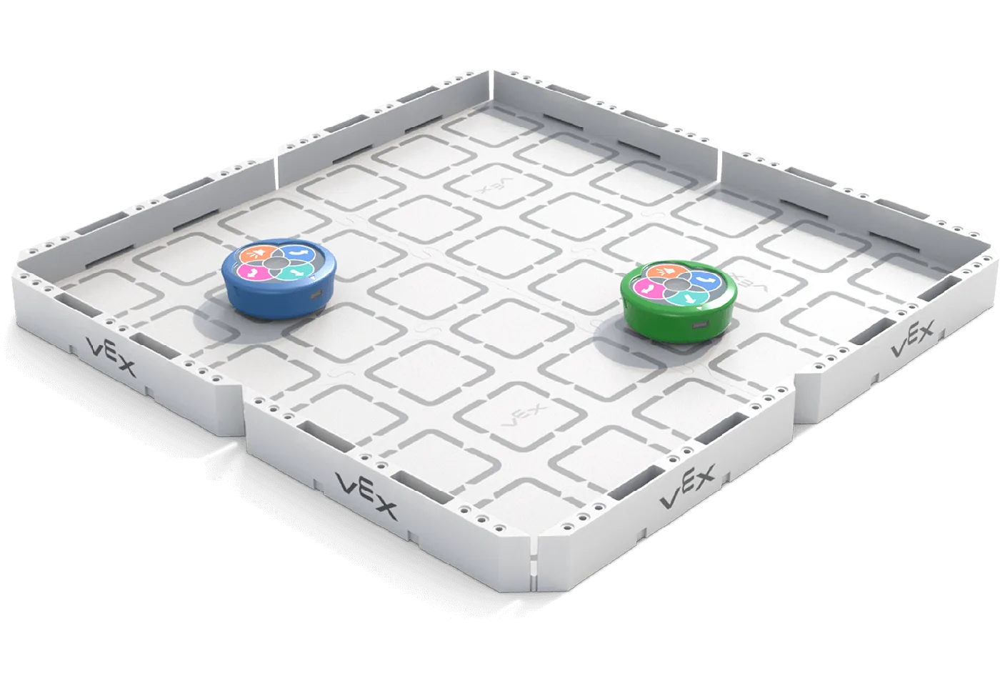Dos robots VEX 123 sobre el campo de juego